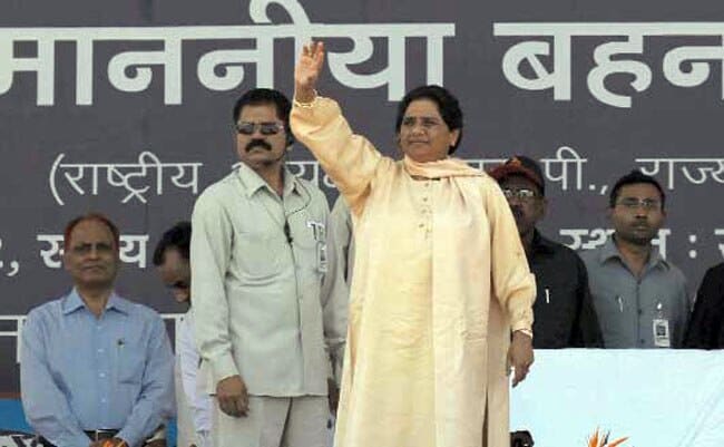 24 अक्टूबर 2012: तस्वीरों में इंडिया टुडे | पढ़ें 24 अक्टूबर 2012: तस्वीरों में इंडिया टुडे | <a style='COLOR: #d71920' href='http://bit.ly/indiatoday-hindi-section' target='_blank'>पढ़ें