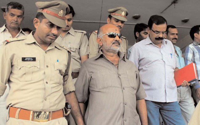 24 अक्‍टूबर 2012: तस्‍वीरों में इंडिया टुडे | <a style='COLOR: #d71920' href='http://bit.ly/indiatoday-hindi-section' target='_blank'>पढ़ें