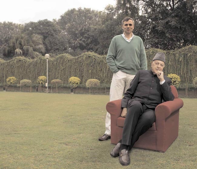 26 दिसंबर 2012: तस्वीरों में इंडिया टुडे | पढ़ें इंडिया 26 दिसंबर 2012: तस्वीरों में इंडिया टुडे | <a style='COLOR: #d71920' href='http://bit.ly/indiatoday-hindi-section' target='_blank'>पढ़ें इंडिया