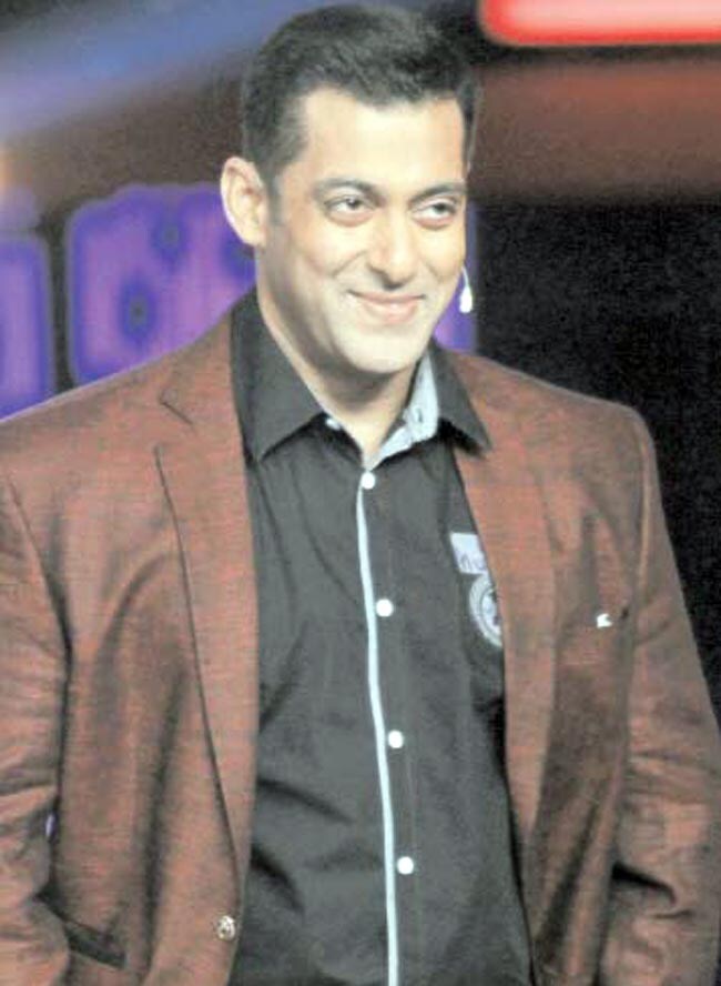 2 जनवरी 2013: तस्वीरों में इंडिया टुडे | पढ़ें इंडिया 2 जनवरी 2013: तस्वीरों में इंडिया टुडे | <a style='COLOR: #d71920' href='http://bit.ly/indiatoday-hindi-section' target='_blank'>पढ़ें इंडिया