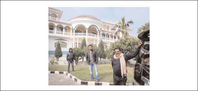 16 जनवरी 2013: तस्वीरों में इंडिया टुडे | पढ़ें इंडिया 16 जनवरी 2013: तस्वीरों में इंडिया टुडे | <a style='COLOR: #d71920' href='http://bit.ly/indiatoday-hindi-section' target='_blank'>पढ़ें इंडिया