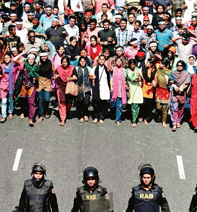 13 मार्च 2013: तस्‍वीरों में इंडिया टुडे | <a style='COLOR: #d71920' href='http://bit.ly/indiatoday-hindi-section' target='_blank'>पढ़ें इंडिया