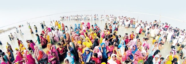 13 मार्च 2013: तस्वीरों में इंडिया टुडे | पढ़ें इंडिया 13 मार्च 2013: तस्वीरों में इंडिया टुडे | <a style='COLOR: #d71920' href='http://bit.ly/indiatoday-hindi-section' target='_blank'>पढ़ें इंडिया