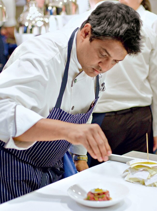 3 अप्रैल 2013: तस्वीरों में इंडिया टुडे | पढ़ें इंडिया 3 अप्रैल 2013: तस्वीरों में इंडिया टुडे | <a style='COLOR: #d71920' href='http://bit.ly/indiatoday-hindi-section' target='_blank'>पढ़ें इंडिया