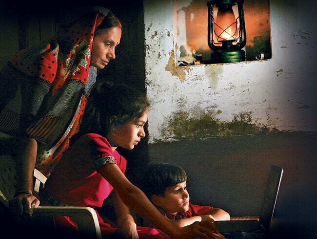 17 अप्रैल 2013: तस्वीरों में इंडिया टुडे | पढ़ें इंडिया 17 अप्रैल 2013: तस्वीरों में इंडिया टुडे | <a style='COLOR: #d71920' href='http://bit.ly/indiatoday-hindi-section' target='_blank'>पढ़ें इंडिया