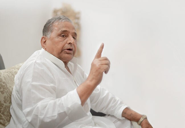 3 अप्रैल 2013: तस्‍वीरों में इंडिया टुडे | <a style='COLOR: #d71920' href='http://bit.ly/indiatoday-hindi-section' target='_blank'>पढ़ें इंडिया