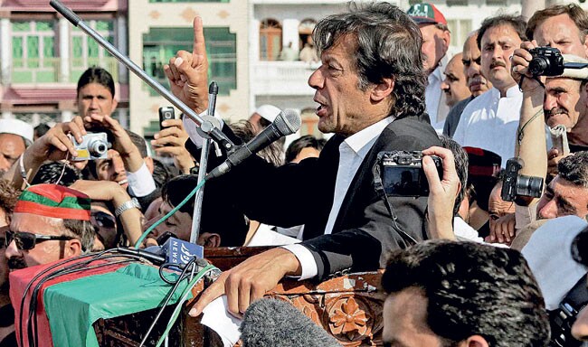 17 अप्रैल 2013: तस्वीरों में इंडिया टुडे | पढ़ें इंडिया 17 अप्रैल 2013: तस्वीरों में इंडिया टुडे | <a style='COLOR: #d71920' href='http://bit.ly/indiatoday-hindi-section' target='_blank'>पढ़ें इंडिया