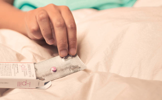 17 अप्रैल 2013: तस्वीरों में इंडिया टुडे | पढ़ें इंडिया 17 अप्रैल 2013: तस्वीरों में इंडिया टुडे | <a style='COLOR: #d71920' href='http://bit.ly/indiatoday-hindi-section' target='_blank'>पढ़ें इंडिया