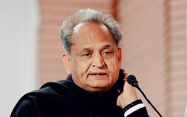 10 अप्रैल 2013: तस्‍वीरों में इंडिया टुडे | <a style='COLOR: #d71920' href='http://bit.ly/indiatoday-hindi-section' target='_blank'>पढ़ें इंडिया