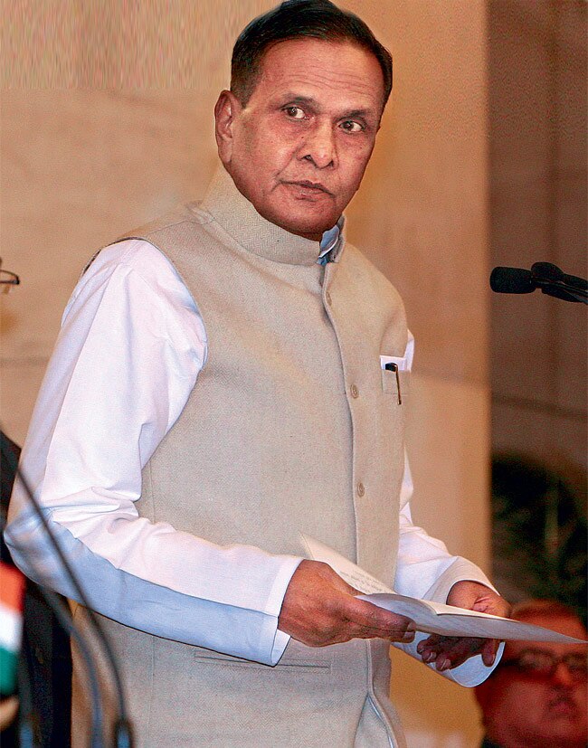 3 अप्रैल 2013: तस्‍वीरों में इंडिया टुडे | <a style='COLOR: #d71920' href='http://bit.ly/indiatoday-hindi-section' target='_blank'>पढ़ें इंडिया