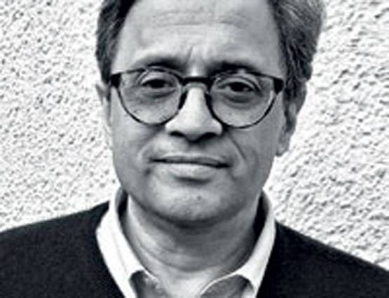 नए साल में भारत का भविष्य बता रहे हैं जाने-माने नए साल में भारत का भविष्य बता रहे हैं जाने-माने