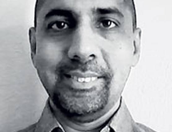 नए साल में भारत का भविष्य बता रहे हैं जाने-माने