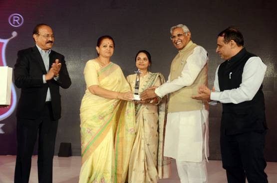 फौलादी महिला शक्ति को इंडिया टुडे का फौलादी महिला शक्ति को इंडिया टुडे का