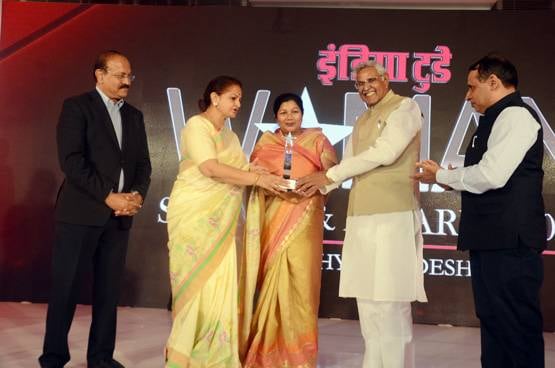 फौलादी महिला शक्ति को इंडिया टुडे का फौलादी महिला शक्ति को इंडिया टुडे का