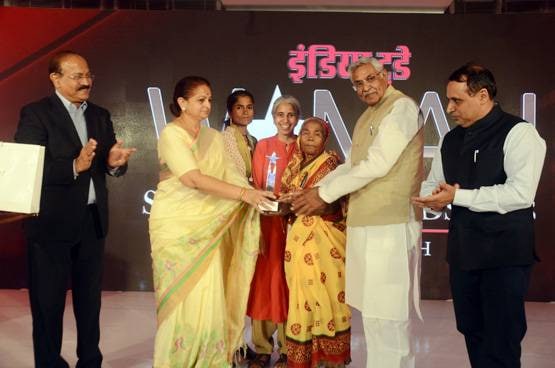 फौलादी महिला शक्ति को इंडिया टुडे का फौलादी महिला शक्ति को इंडिया टुडे का