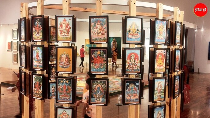 बिहार म्यूजियम में सजी जी-20 देशों के कलाकारों की कलाकृतियां, देखें तस्वीरें बिहार म्यूजियम में सजी जी-20 देशों के कलाकारों की कलाकृतियां, देखें तस्वीरें