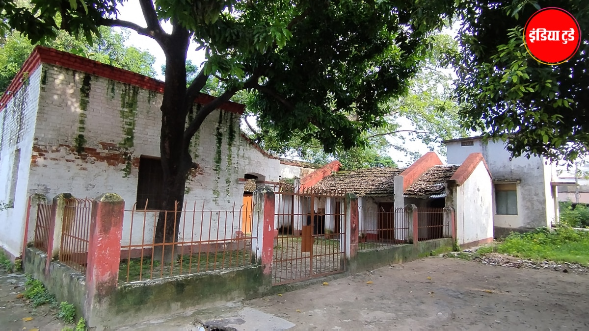बिहार में जन्मे महान लेखक जॉर्ज ऑरवेल के घर का बुरा हाल, देखें तस्वीरें