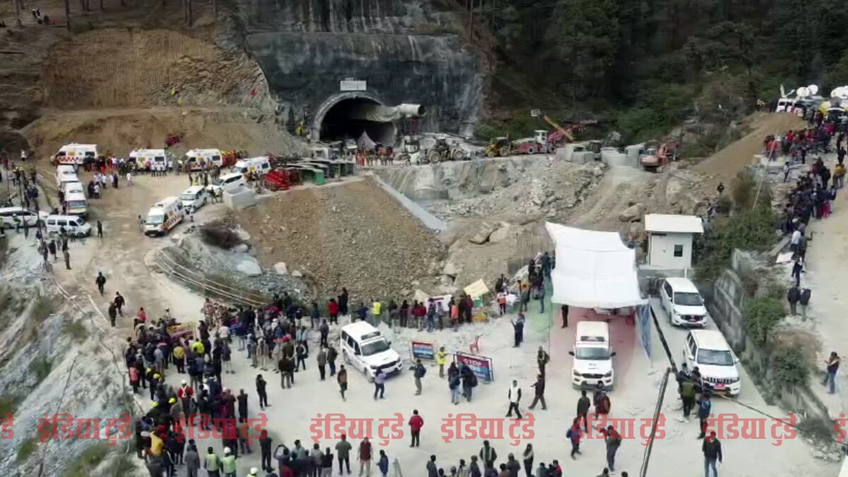 तस्वीरों के जरिए सिल्कयारा सुरंग हादसे की कहानी तस्वीरों के जरिए सिल्कयारा सुरंग हादसे की कहानी