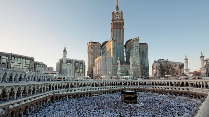 मक्का क्लॉक रॉयल टॉवर, सऊदी अरब मक्का क्लॉक रॉयल टॉवर, सऊदी अरब