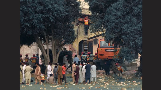 मुरीदके शहर का एक गवर्नमेंट हेल्थ और एजुकेशन कॉम्प्लेक्स मुरीदके शहर का एक गवर्नमेंट हेल्थ और एजुकेशन कॉम्प्लेक्स