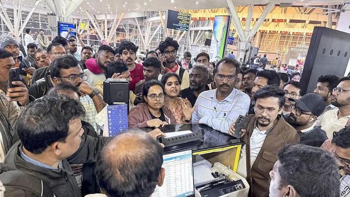 गुस्सा करें भी तो किस पर? गुस्सा करें भी तो किस पर?