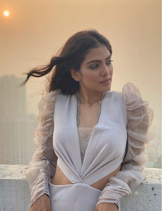 Happy Birthday Malavika Mohanan Happy Birthday Malavika Mohanan