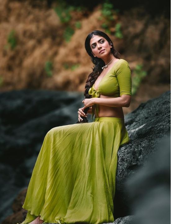 Happy Birthday Malavika Mohanan Happy Birthday Malavika Mohanan