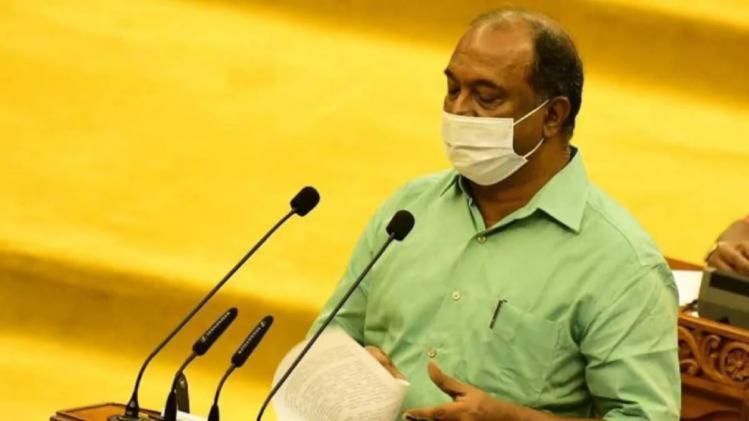 ധനമന്ത്രി കെ എന് ബാലഗോപാല്