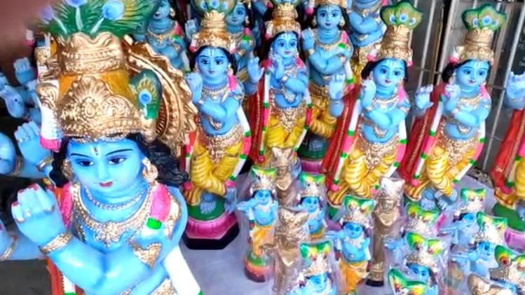 Vishu Fest കൃഷ്ണവിഗ്രഹങ്ങളുടെ നീണ്ട നിര മനോഹരമായ വിഷുകാഴ്ച Vishu