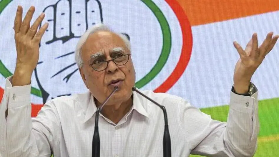 Kapil Sibal dumps Congress, seeks Rajya Sabha entry via SP support