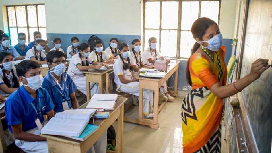 Sikkim: Ad hoc teachers completing 8 years of service to be regularized Sikkim: Ad hoc teachers completing 8 years of service to be regularized