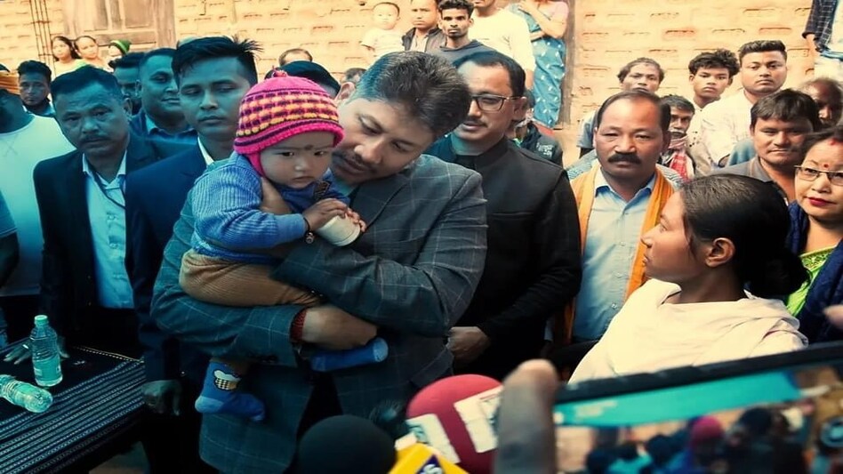 Assam Minister Pijush Hazarika extends assistance of ₹1 lakh to late Borsingh Tisso’s family Assam Minister Pijush Hazarika extends assistance of ₹1 lakh to late Borsingh Tisso’s family