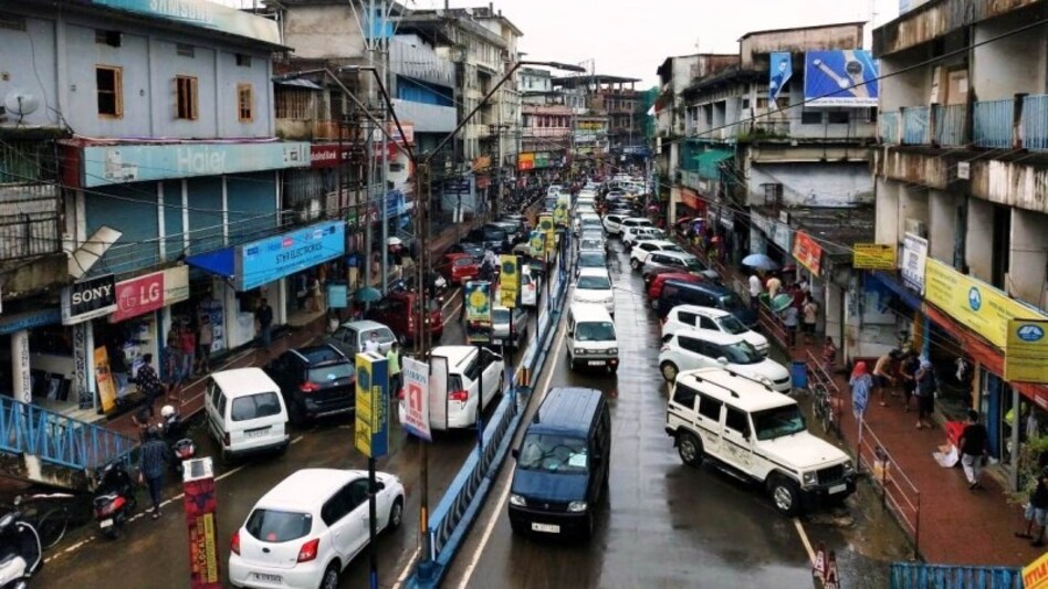 Massive traffic snarls due to traffic restrictions on GNB Road in Guwahati