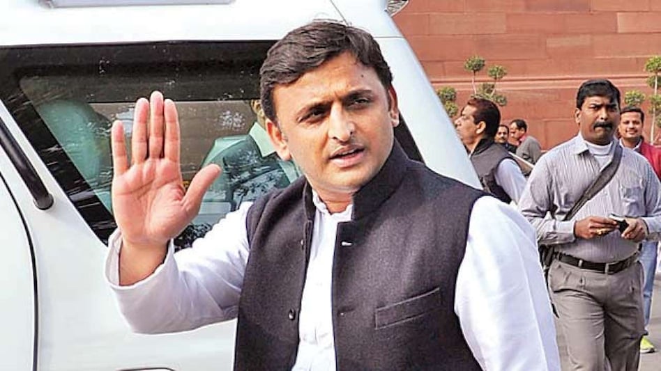Former Uttar Pradesh CM Akhilesh Yadav tests positive for COVID-19 Former Uttar Pradesh CM Akhilesh Yadav tests positive for COVID-19