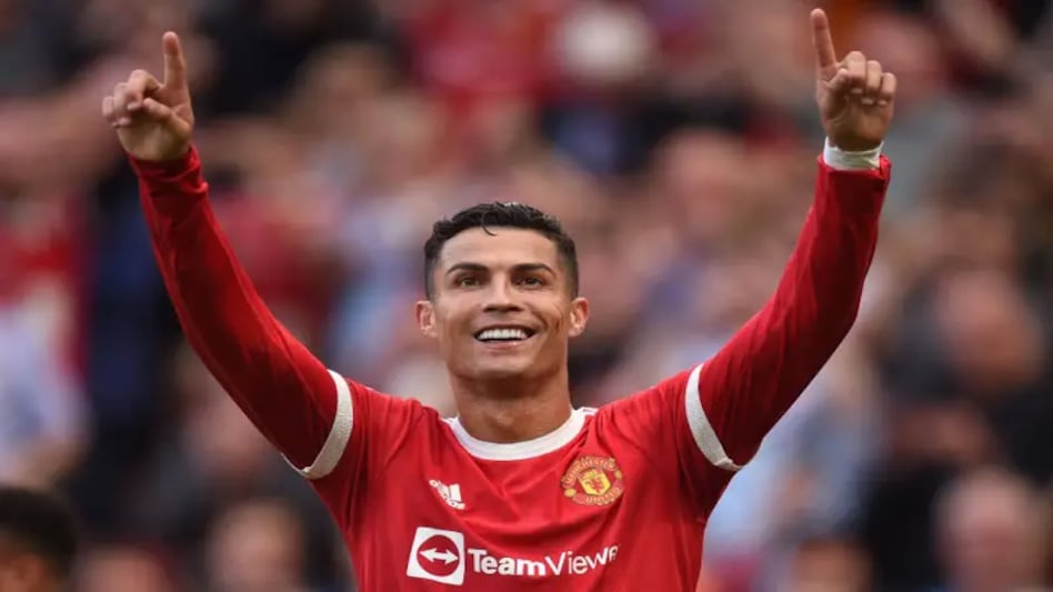 Cristiano Ronaldo wins Manchester United's Player of Year for record-equalling time