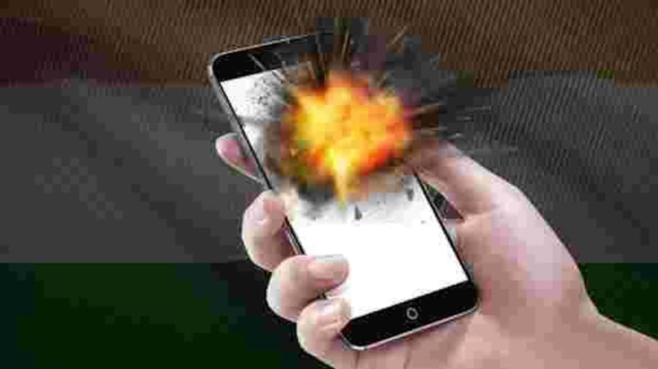 Class 5 Student dies after plugged-in phone explodes during online class in Vietnam