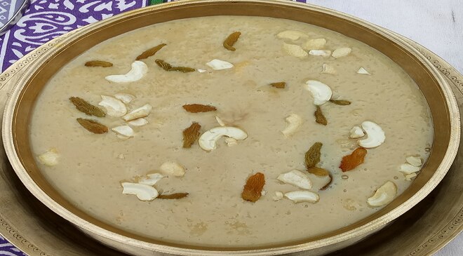 Newly harvested Jasmine rice and palm jaggery porridge