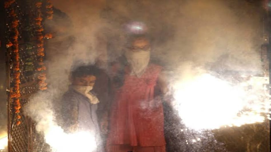 Assam: Guwahati's air quality drops amid Diwali celebrations Assam: Guwahati's air quality drops amid Diwali celebrations