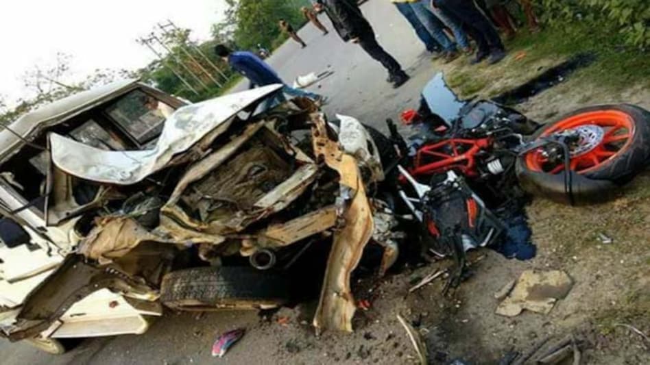 TWO MEDICAL STUDENTS KILLED TWO MEDICAL STUDENTS KILLED