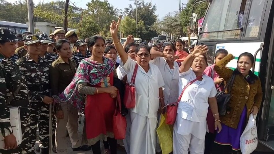 Hundreds of protesting nurses detained by Guwahati Police