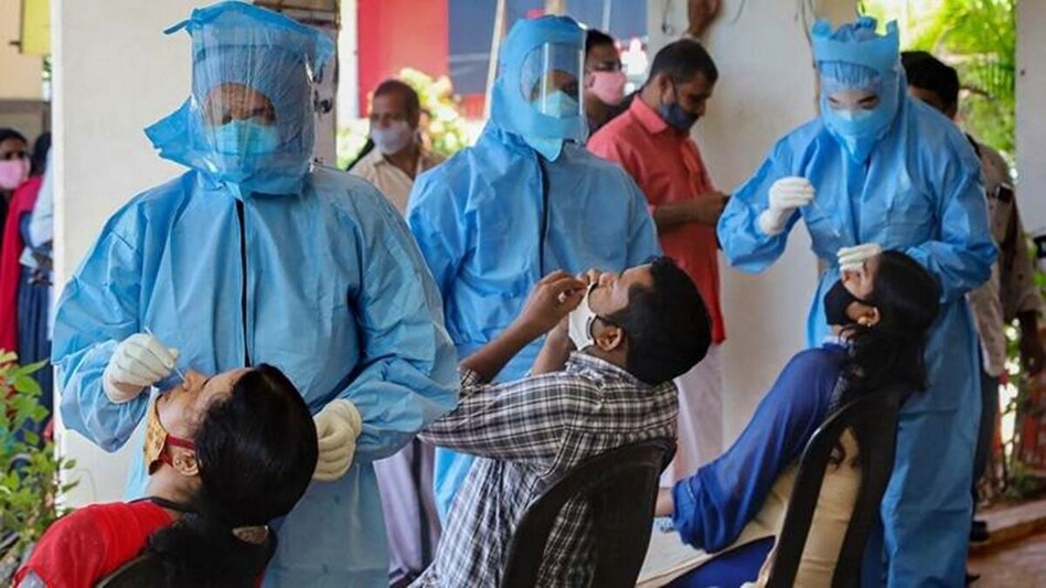India records 53,256 new COVID-19 cases, 1,422 deaths India records 53,256 new COVID-19 cases, 1,422 deaths