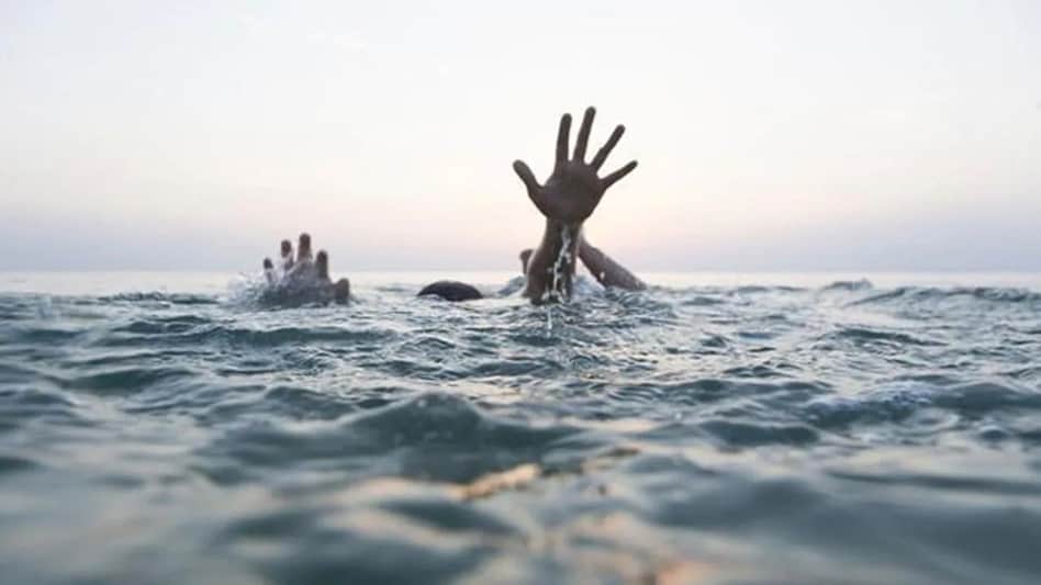 Body of two sisters drowned in Assam's Dhubri recovered Body of two sisters drowned in Assam's Dhubri recovered