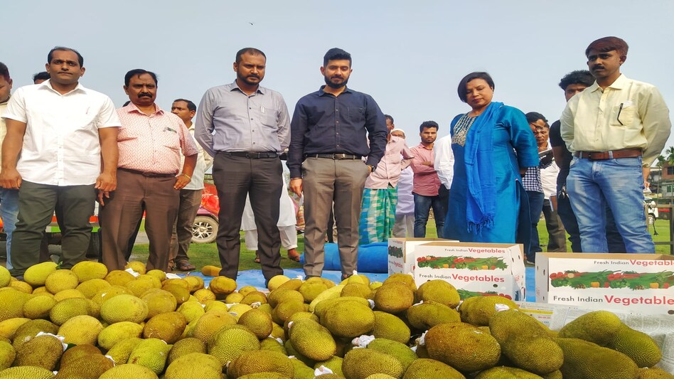 Assam’s ‘Jackfruit’ and ‘Green Chilli’ have made their way into the markets of Dubai Assam’s ‘Jackfruit’ and ‘Green Chilli’ have made their way into the markets of Dubai