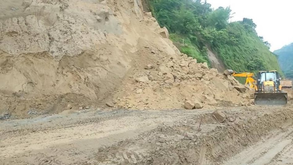 Landslides on Holongi Highway Landslides on Holongi Highway