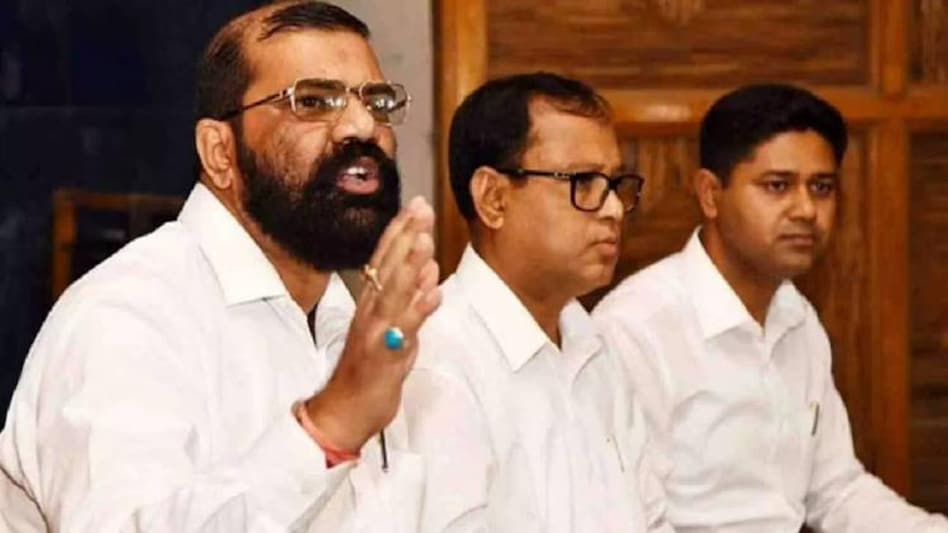 Clause 6 of Assam Accord: (L-R) Samujjal Bhattacharya, Dipankar Kumar Nath, Lurinjyoti Gogoi Clause 6 of Assam Accord: (L-R) Samujjal Bhattacharya, Dipankar Kumar Nath, Lurinjyoti Gogoi