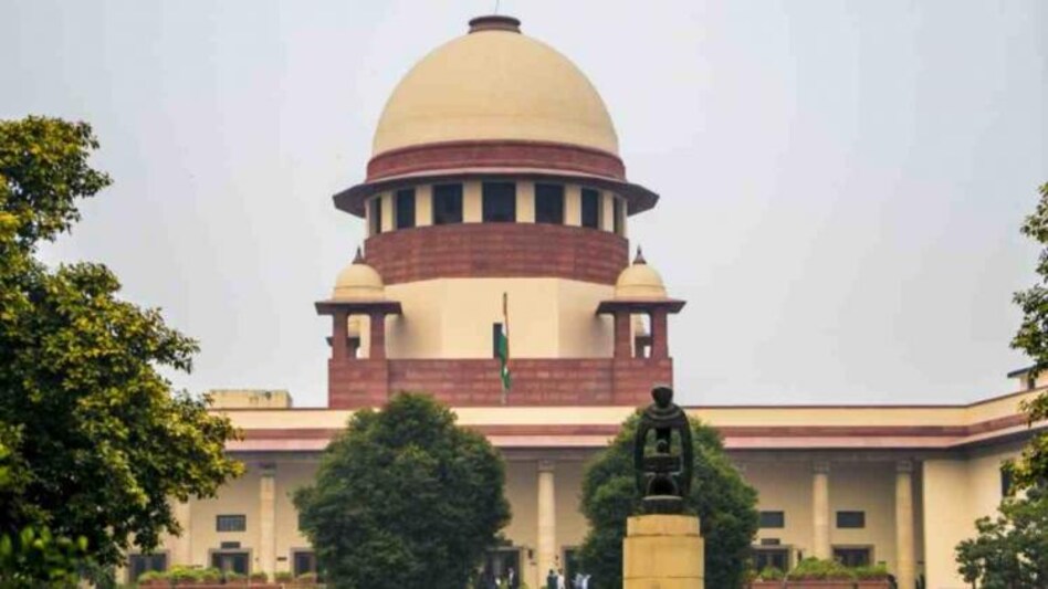 Supreme Court issues notice to Centre over control of fraudulent religious conversations Supreme Court issues notice to Centre over control of fraudulent religious conversations