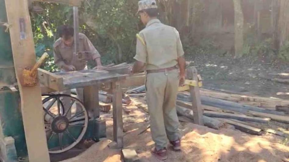 Forest officials seize tractor, band sawmill used for illegal mining in Dhubri district Forest officials seize tractor, band sawmill used for illegal mining in Dhubri district