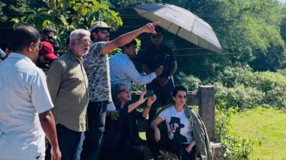 Assam: Bollywood actor Kangana Ranaut visits Chandubi lake, to spent night at Kaziranga - Assam: Bollywood actor Kangana Ranaut visits Chandubi lake, to spent night at Kaziranga -