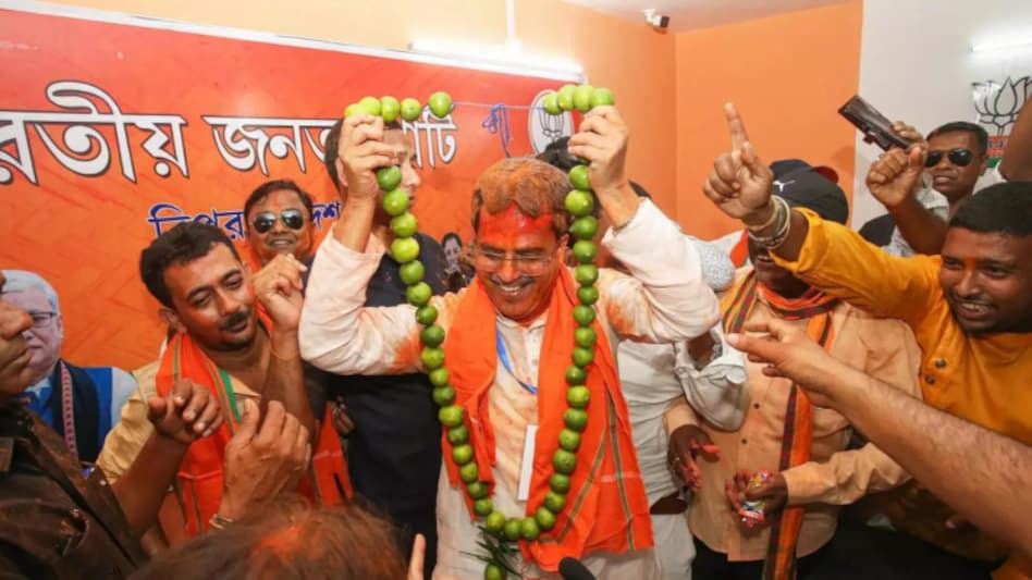 माणिक साहा होंगे त्रिपुरा के नए मुख्यमंत्री, विधायक दल की बैठक में लिया गया फैसला Manik Saha will be the new Chief Minister of Tripura, decision taken in the Legislature Party meeting