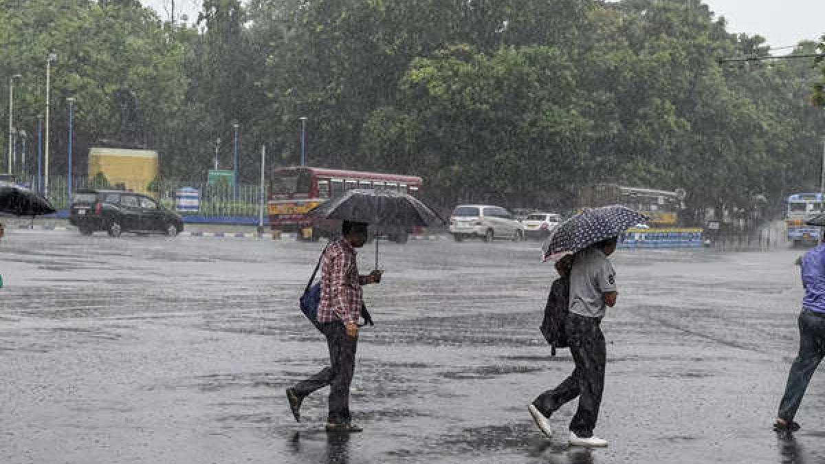 IMD warns of heavy rainfall in Assam, Meghalaya, and Arunachal, issues orange alert - IMD warns of heavy rainfall in Assam, Meghalaya, and Arunachal, issues orange alert -